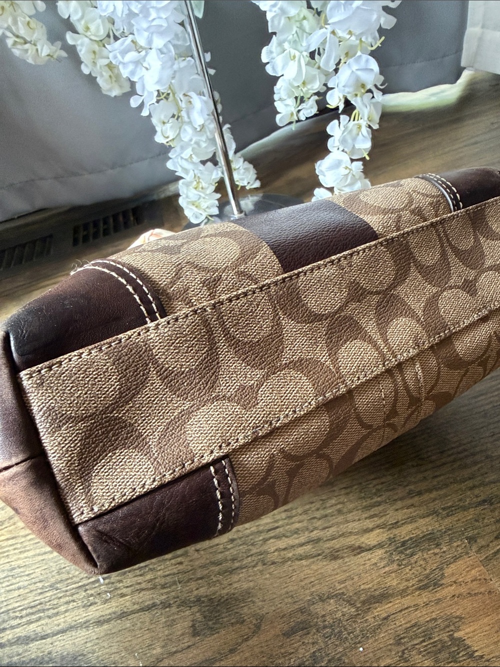 Coach Brown Signature Canvas Tote with Red Logo Accent - Picture 15 of 16